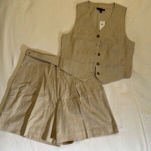 NWT Banana Republic linen/cotton vest and shorts set in linen color size 10